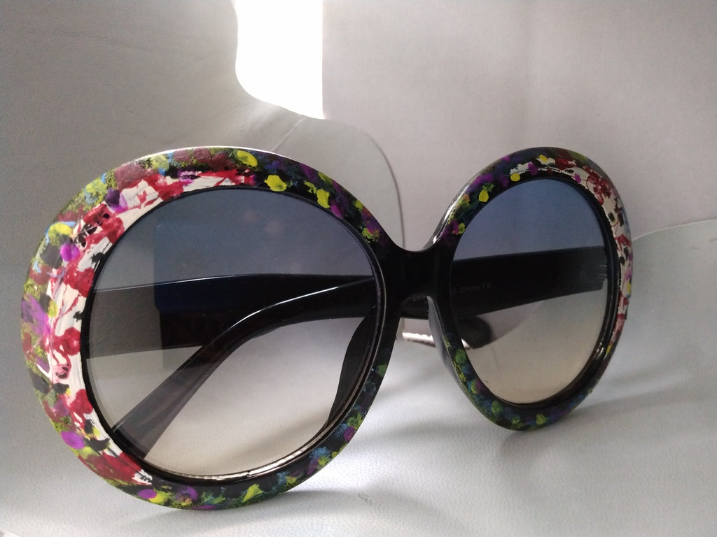 Handpainted Floral Design Sunglasses Black Frames