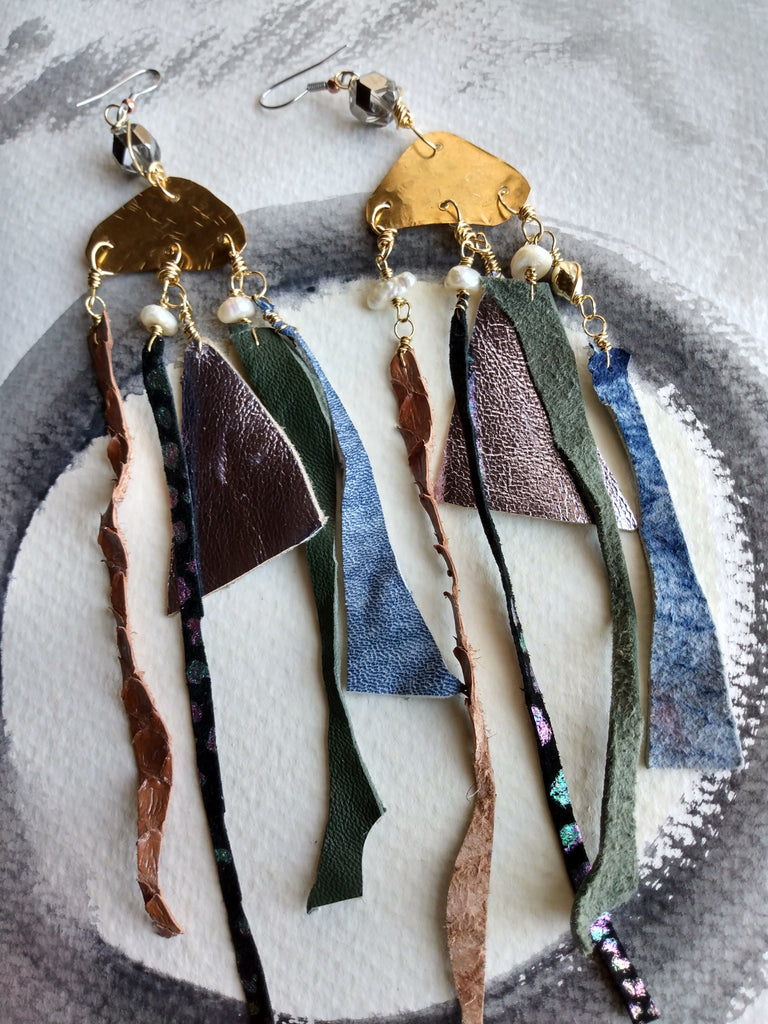 Colorful Genuine Leather  Brass Sheet Metal Wire Wrapped Earrings
